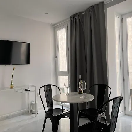 San Lorenzo Y Apartamento Cádiz
