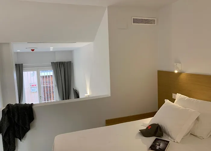 San Lorenzo Y Cádiz